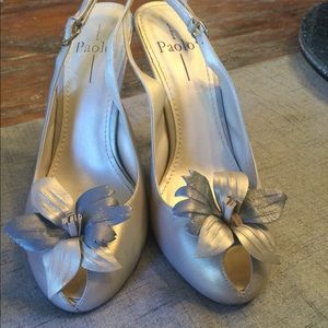 Paola Peep Toe & Heel Pumps, size 9.5